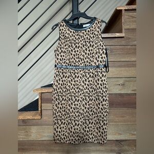 Chic Sleeveless Leopard Print Dress with Faux Leather Trim – 6P